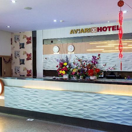 Aviari Hotel Batam Екстер'єр фото