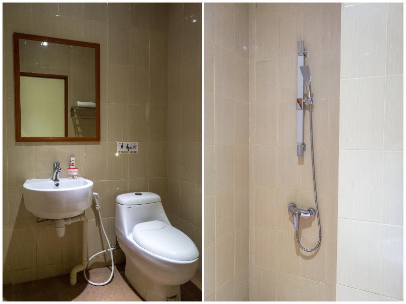Aviari Hotel Batam Екстер'єр фото